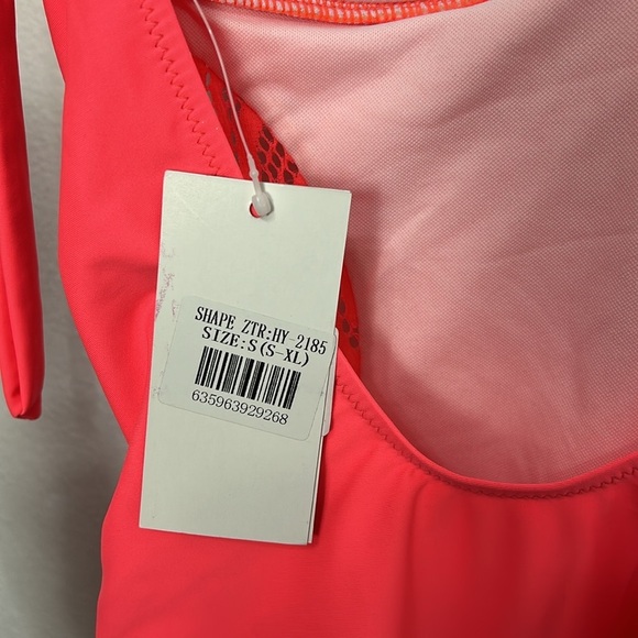 Vibrant Pink One-Piece Swimsuit - Picture 4 of 6